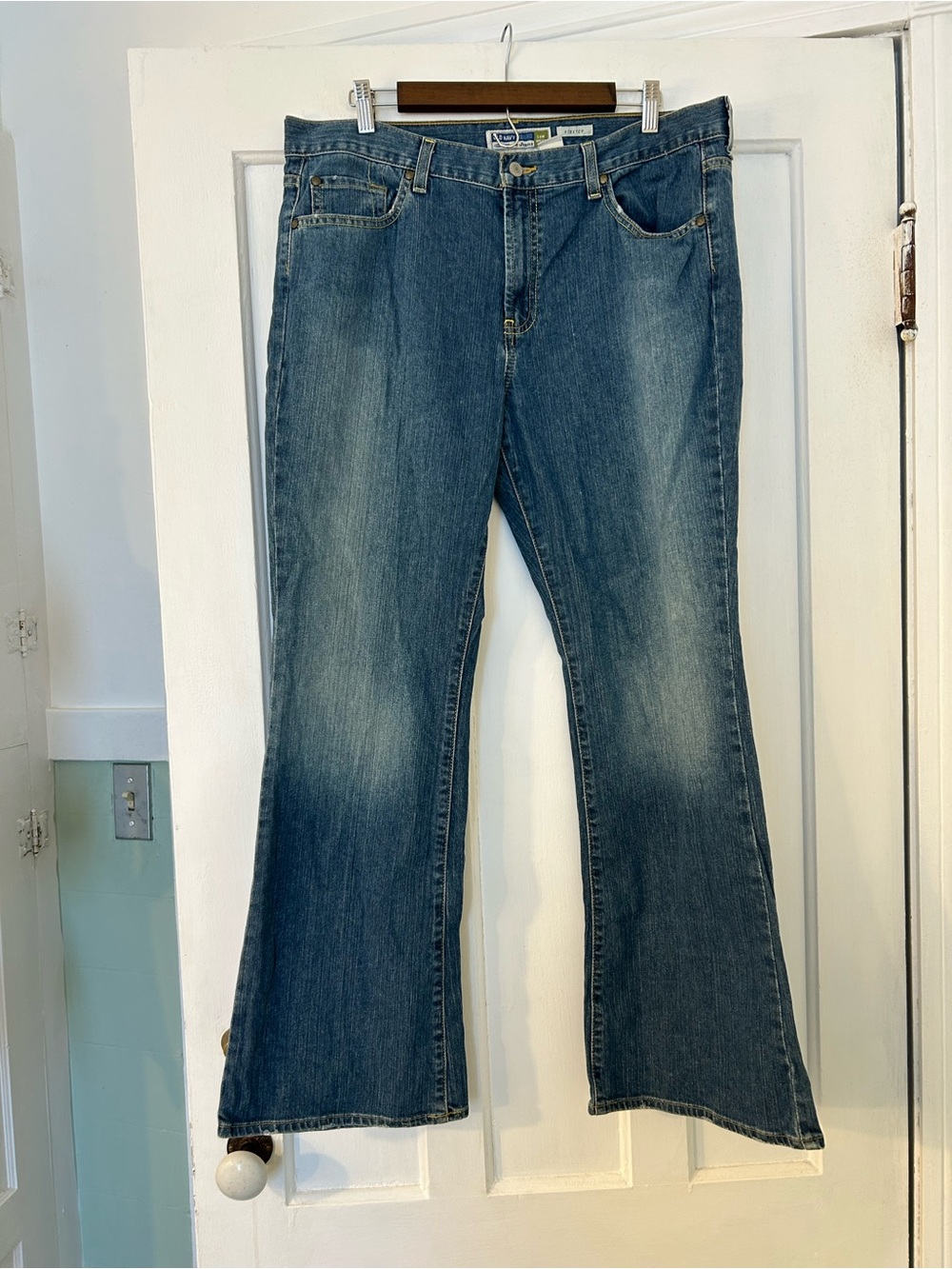 Y2K Old Navy Flare Jeans Low Rise Size 16 Short